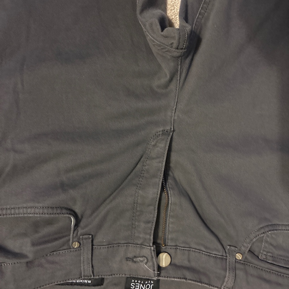 Jones of New York gray pants